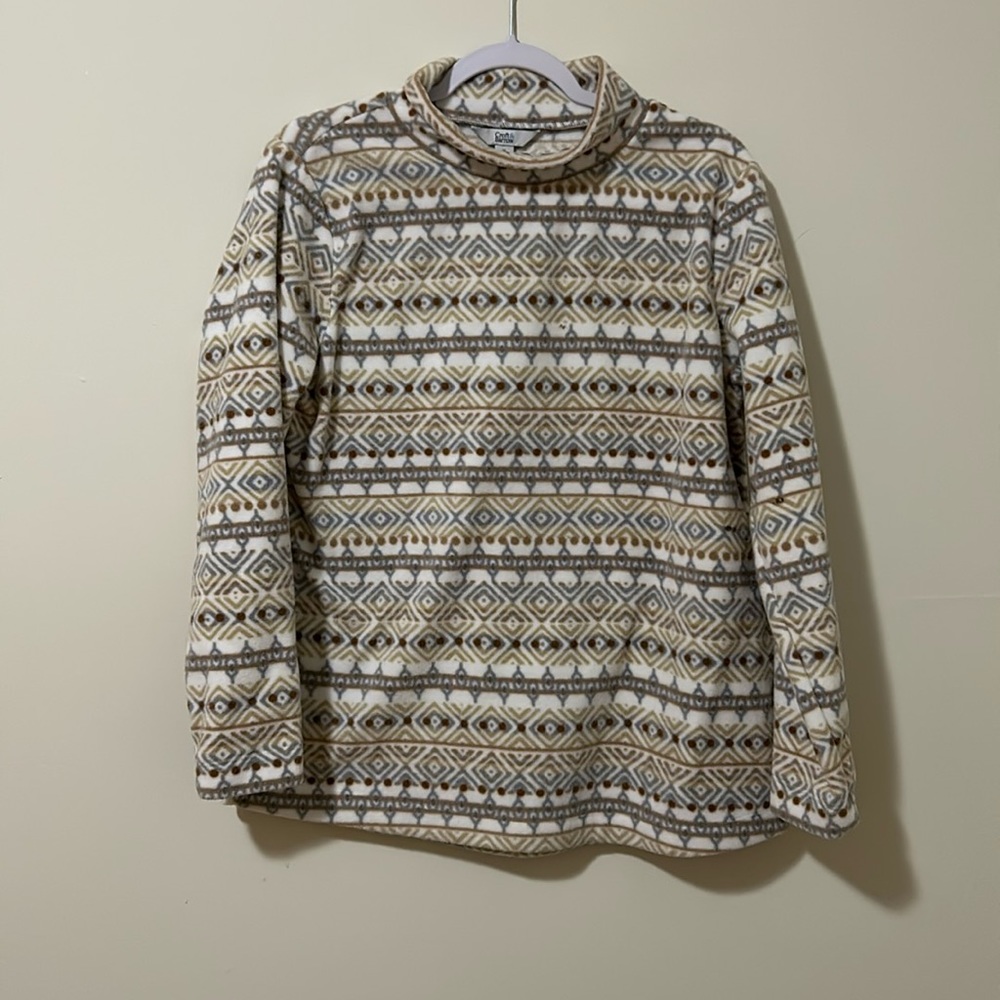 Turtleneck sweater women’s